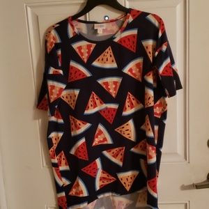 Nice big shirt,size XXS runs big